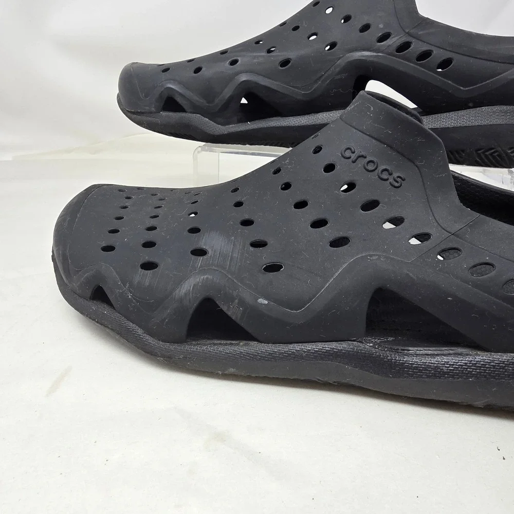 Crocs Swiftwater Wave Sandals Mens 13 Black Excellent Water Shoes Clogs Slip On